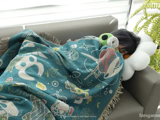 Hollow Knight Blanket